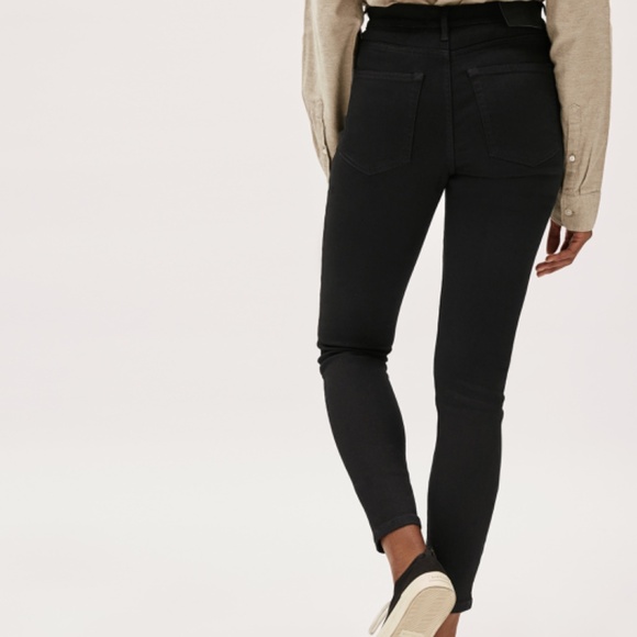 EVERLANE Black High Rise Skinny Jeans, Size 25 (US 2-4) - Picture 2 of 8
